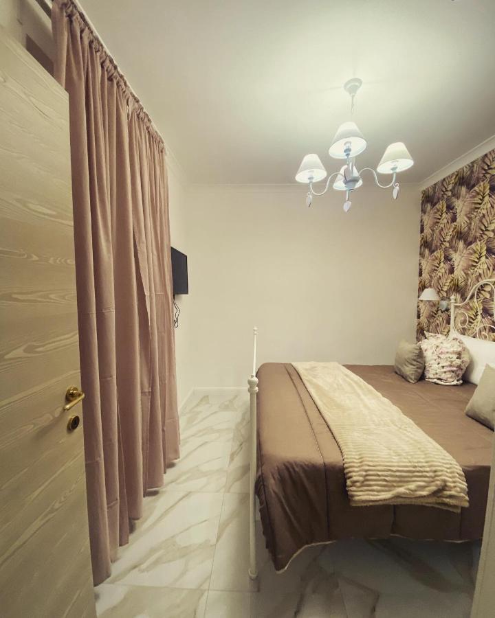 B&B Carme Naples Luaran gambar
