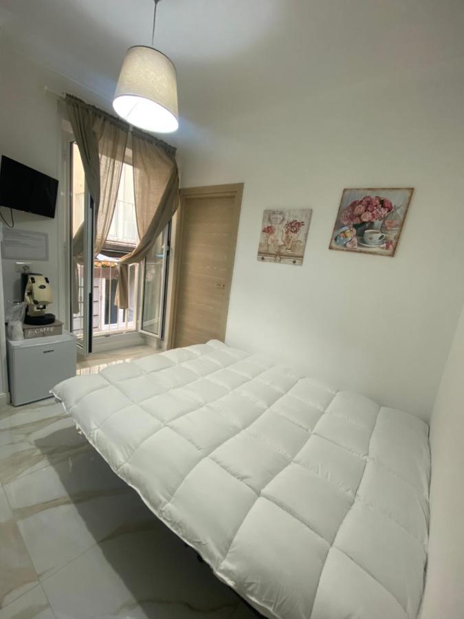 B&B Carme Naples Luaran gambar