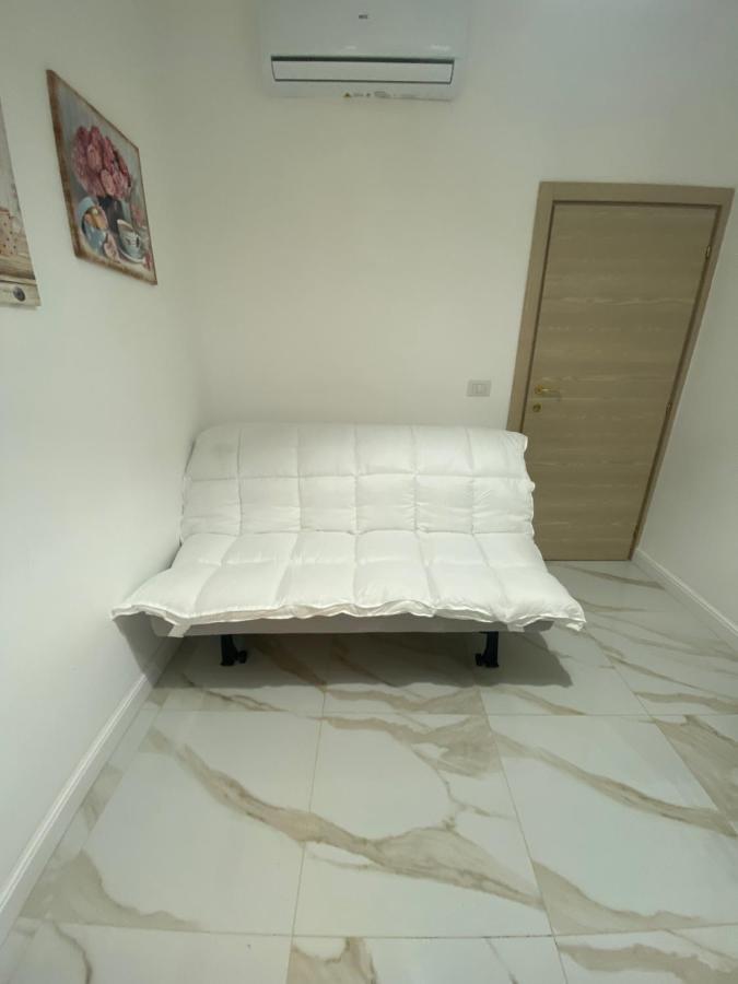 B&B Carme Naples Luaran gambar